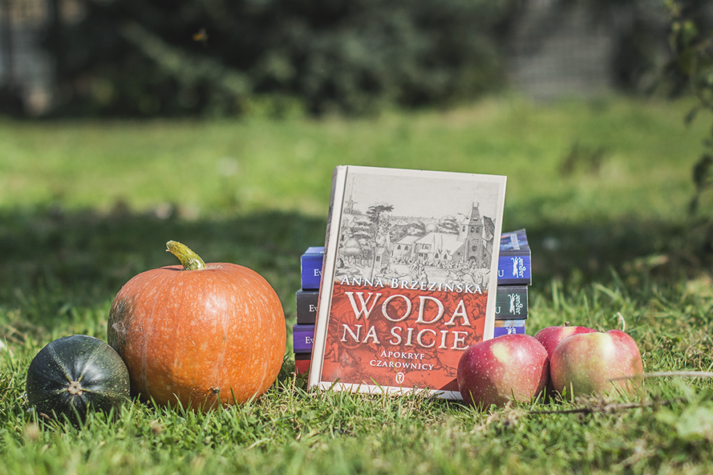 Woda na sicie