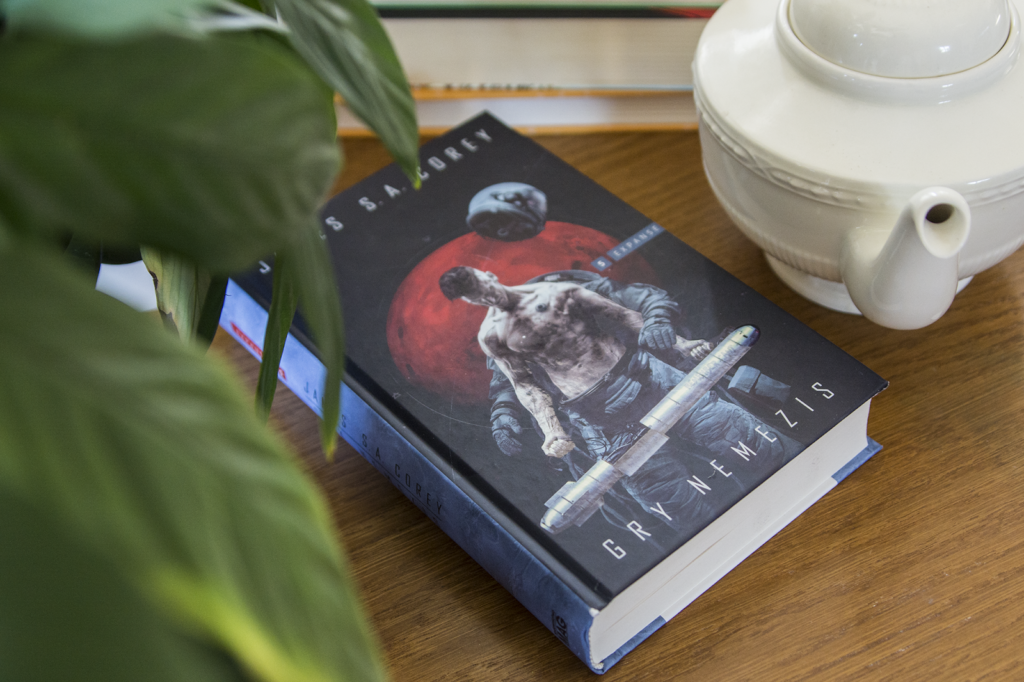 Gry Nemezis cykl Ekspansja recenzja książki SF space opera