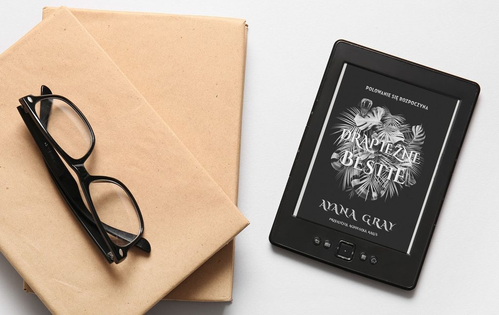 Drapieżne bestie mockup ebook